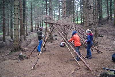 Hütte_Wald.JPG